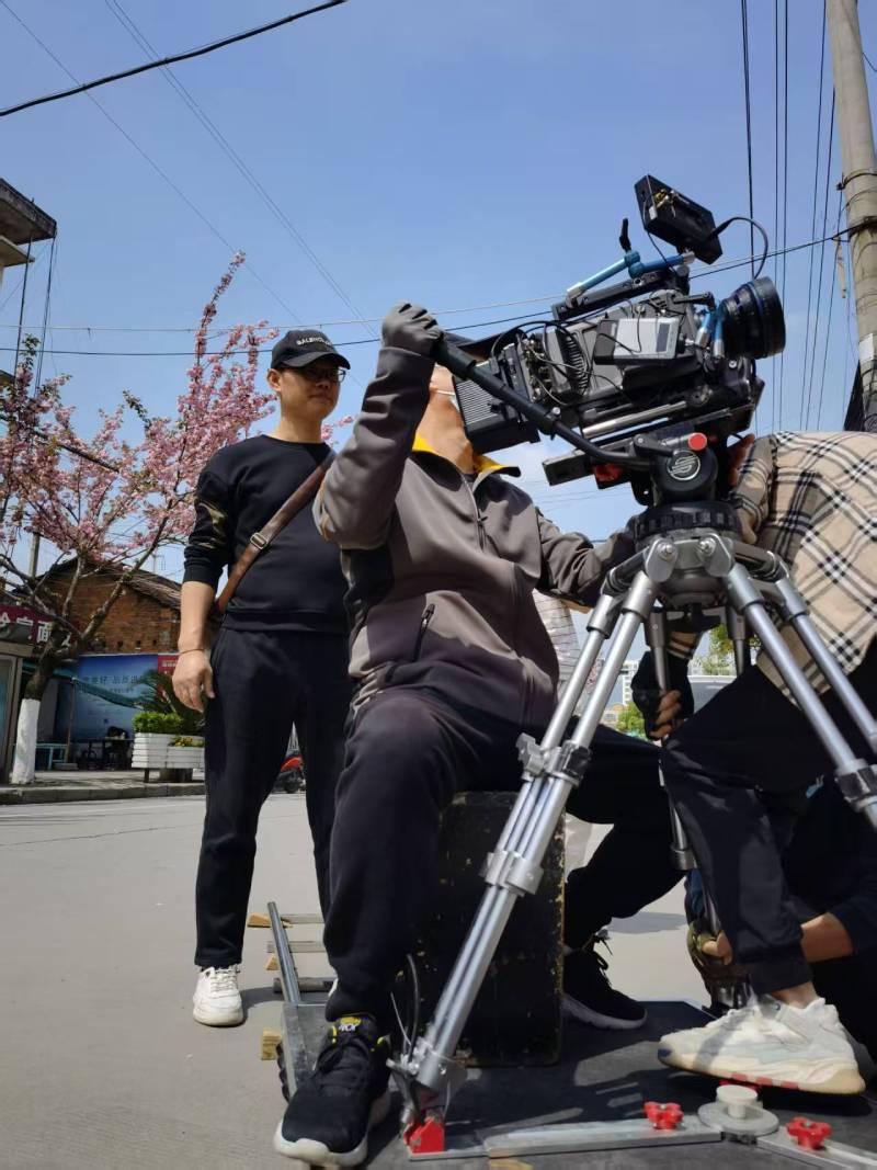 运河区广告片拍摄：快消品牌爆款之选，网感内容适配社媒传播！